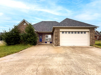 1064 Oliver Ln