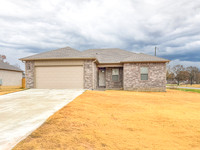 315 Dogwood St