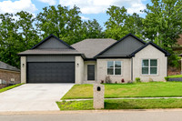513 Crepe Myrtle Lp