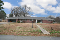 402 W Hoyle Before